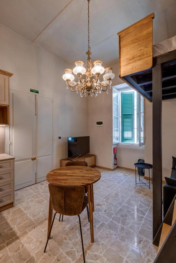 Piju Lux Apartments Sliema Esterno foto